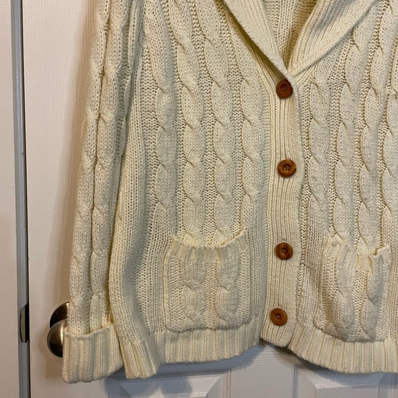 VTG ivory shawl collar acrylic cable knit cardigan w/ wooden buttons mens sz L - Picture 3 of 13